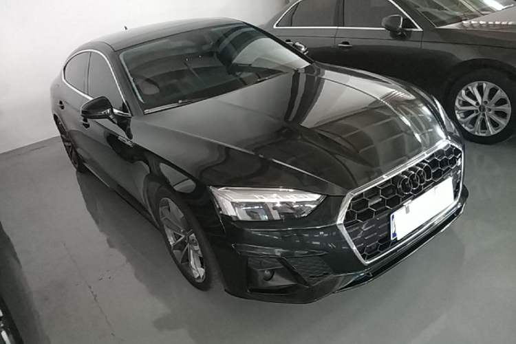 Used Audi A5 2021 Sportback 40 TFSI quattro Luxury Dynamic Model Front Right 45 Deg