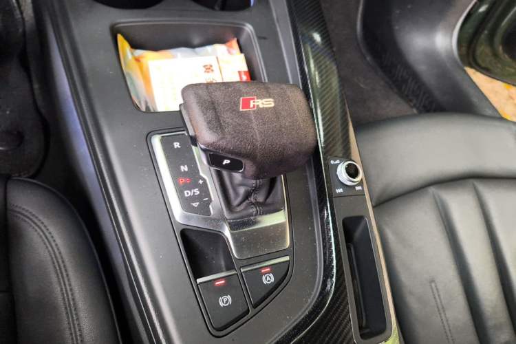 Used Audi A5 2021 Sportback 40 TFSI Fashionable and Dynamic Model Gear Lever