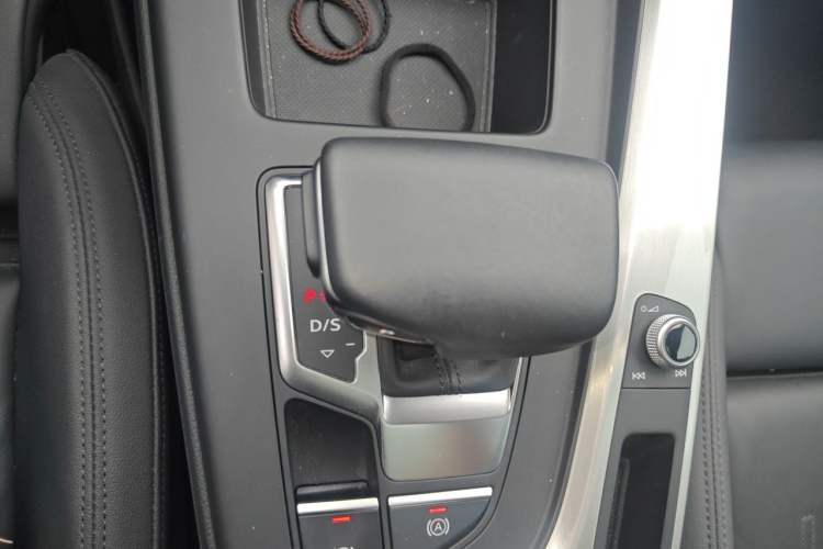 Used Audi A5 2021 Sportback 40 TFSI quattro Luxury Dynamic Model Gear Lever