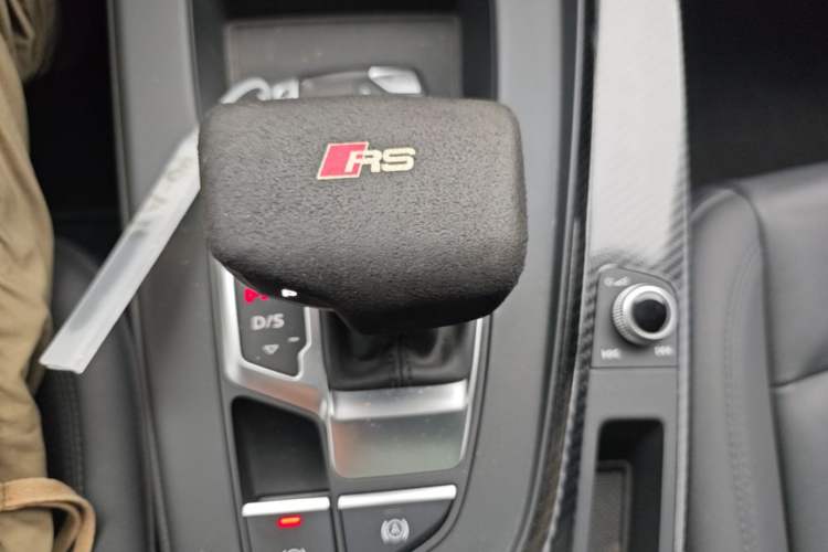 Used Audi A5 2021 Sportback 40 TFSI Fashionable and Dynamic Model Gear Lever