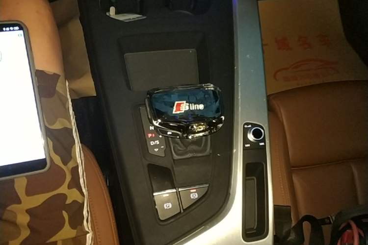 Used Audi A5 2021 Sportback 40 TFSI quattro Luxury Dynamic Model Gear Lever