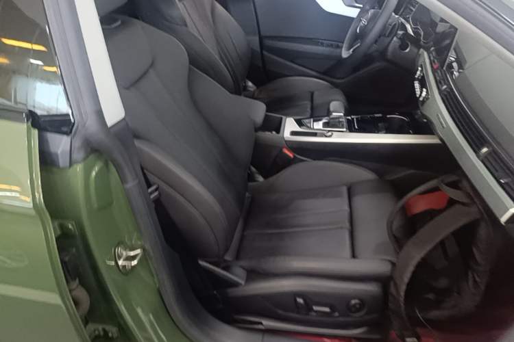 Used Audi A5 2021 Sportback 40 TFSI quattro Luxury Dynamic Model Right Front Seat