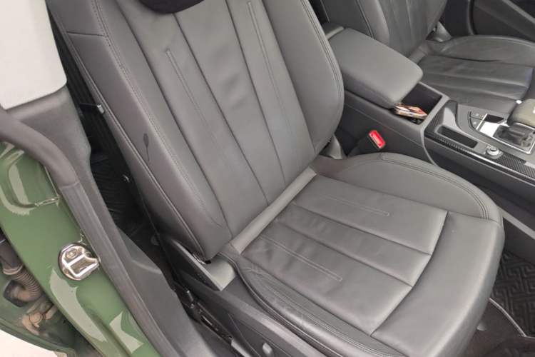 Used Audi A5 2021 Sportback 40 TFSI Fashionable and Dynamic Model Right Front Seat