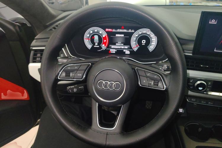Used Audi A5 2021 Sportback 40 TFSI quattro Luxury Dynamic Model Steering Wheel