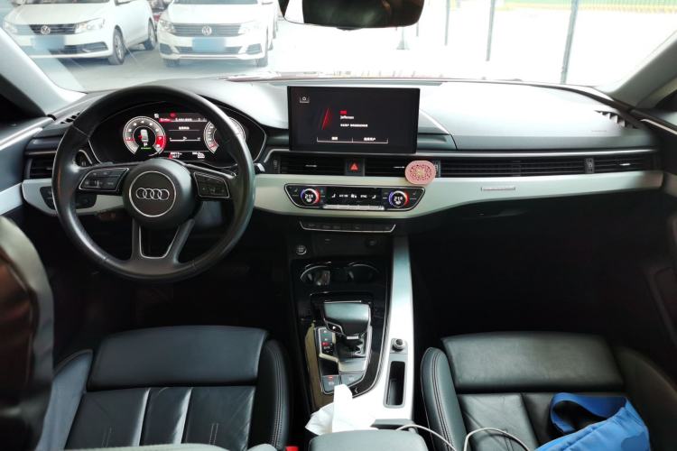 Used Audi A5 2021 Sportback 45 TFSI quattro Prestige Dynamic Edition Center Console