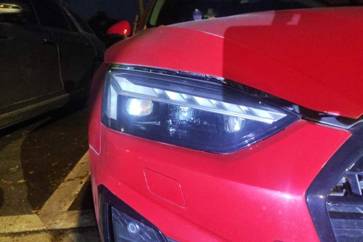 Used Audi A5 2021 Sportback 40 TFSI Stylish and Elegant Model Right Front Headlight