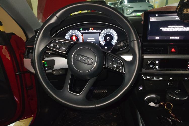 Used Audi A5 2021 Sportback 40 TFSI Stylish and Elegant Model Steering Wheel