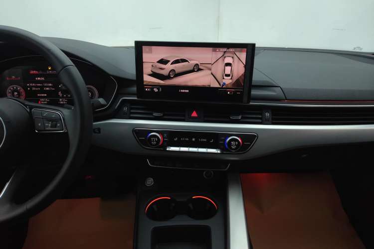 Used Audi A5 2021 Sportback 40 TFSI Fashionable and Dynamic Model Audio And AC Panel