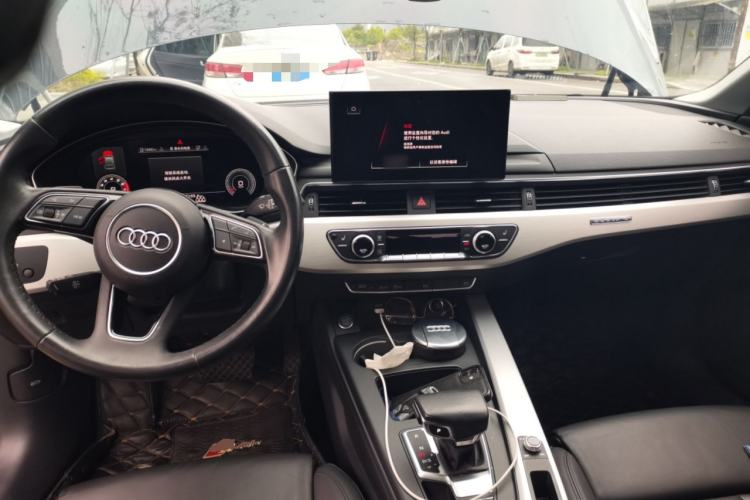 Used Audi A5 2021 Sportback 40 TFSI quattro Luxury Prestige Edition Center Console