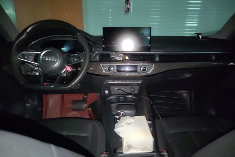 Used Audi A5 2021 Sportback 40 TFSI Stylish and Elegant Model Center Console