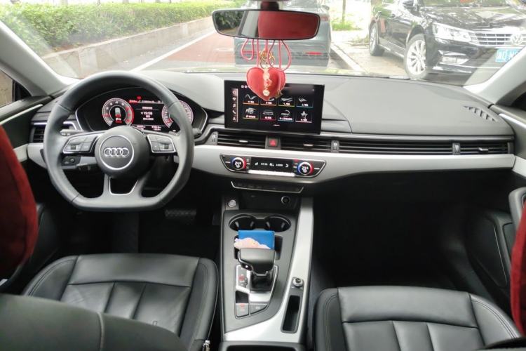 Used Audi A5 2021 Coupe 40 TFSI Fashionable and Dynamic Model Center Console