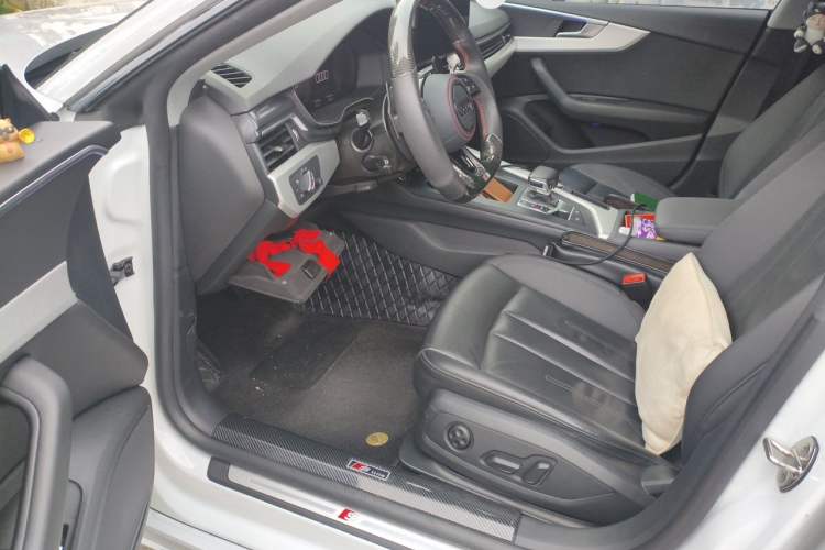 Used Audi A5 2021 Sportback 40 TFSI Fashionable and Dynamic Model Driver Seat