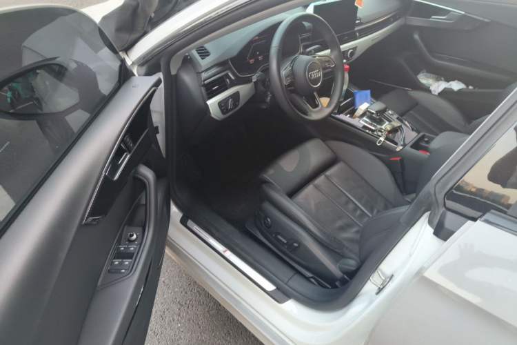 Used Audi A5 2021 Sportback 40 TFSI quattro Luxury Prestige Edition Driver Seat