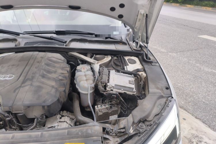 Used Audi A5 2021 Sportback 40 TFSI Fashionable and Dynamic Model Engine Bay Left