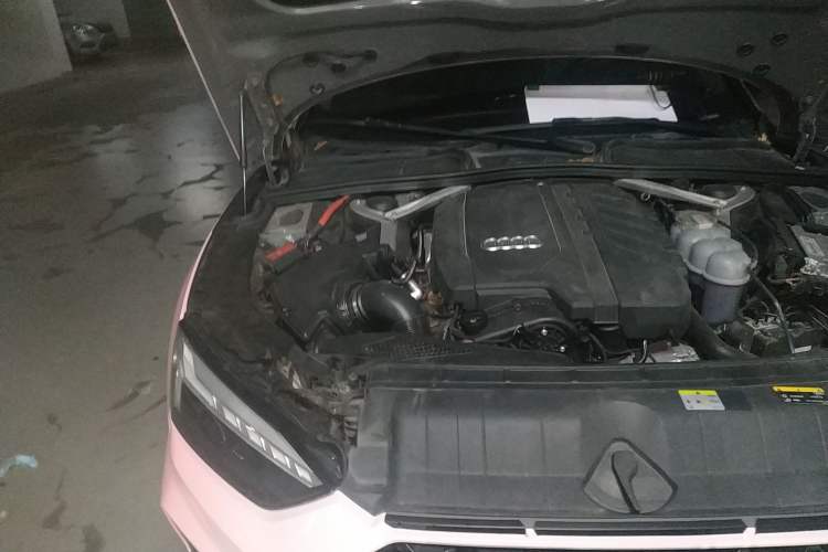 Used Audi A5 2021 Sportback 40 TFSI Stylish and Elegant Model Engine Bay Right