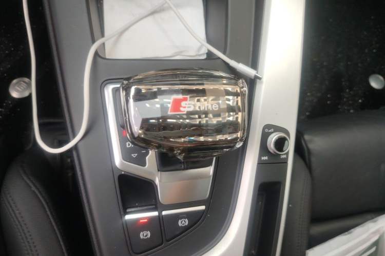 Used Audi A5 2021 Sportback 45 TFSI quattro Prestige Dynamic Edition Gear Lever