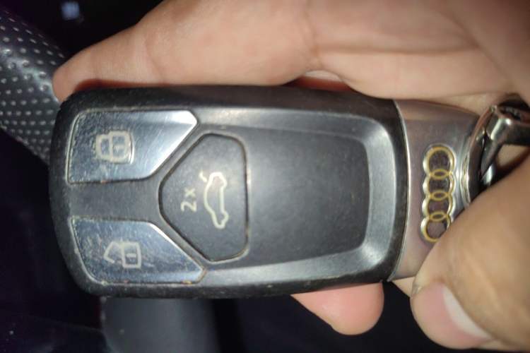 Used Audi A5 2021 Sportback 40 TFSI Stylish and Elegant Model Vehicle Key