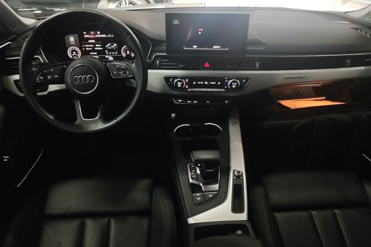 Used Audi A5 2021 Sportback 40 TFSI quattro Luxury Prestige Edition Center Console