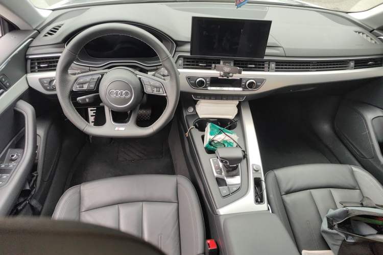 Used Audi A5 2021 Sportback 40 TFSI Stylish and Elegant Model Center Console