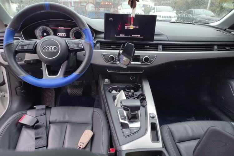 Used Audi A5 2021 Coupe 40 TFSI Fashionable and Dynamic Model Center Console