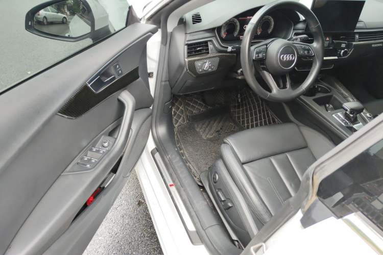 Used Audi A5 2021 Sportback 40 TFSI quattro Luxury Prestige Edition Driver Seat
