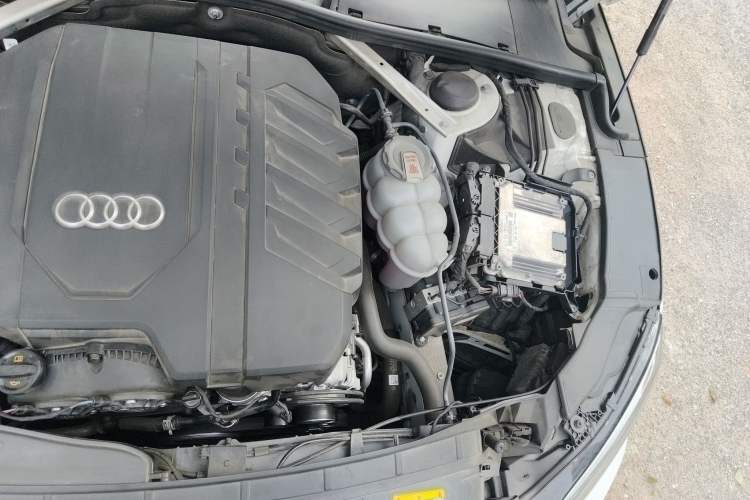 Used Audi A5 2021 Sportback 40 TFSI Fashionable and Dynamic Model Engine Bay Left