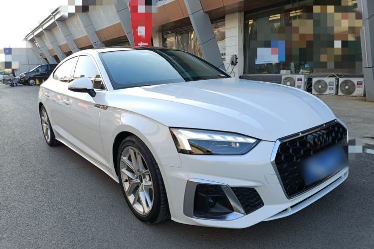 Used Audi A5 2021 Sportback 40 TFSI Stylish and Elegant Model Exterior 4