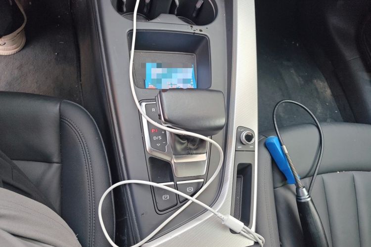 Used Audi A5 2021 Coupe 40 TFSI Fashionable and Dynamic Model Gear Lever