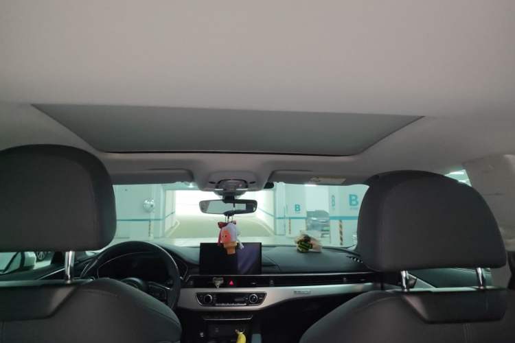 Used Audi A5 2021 Sportback 40 TFSI quattro Luxury Prestige Edition Headliner