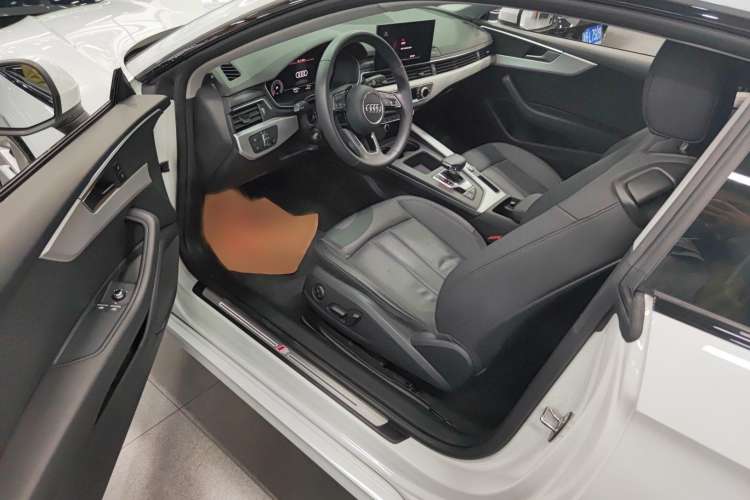 Used Audi A5 2021 Coupe 40 TFSI Fashionable and Dynamic Model Interior 2