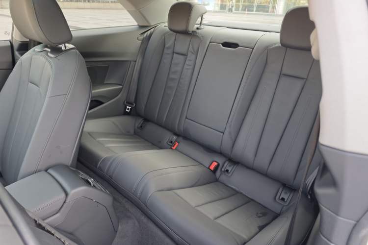 Used Audi A5 2021 Coupe 40 TFSI Fashionable and Dynamic Model Interior 4