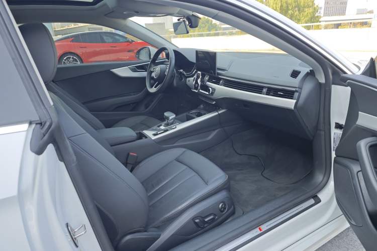 Used Audi A5 2021 Coupe 40 TFSI Fashionable and Dynamic Model Interior 5