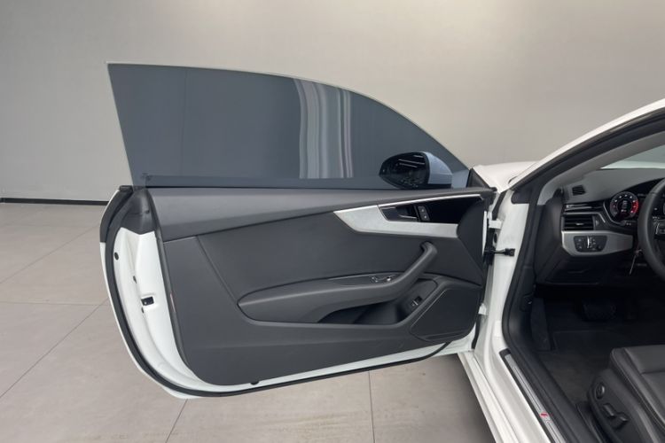 Used Audi A5 2021 Coupe 40 TFSI Fashionable and Dynamic Model Interior 6