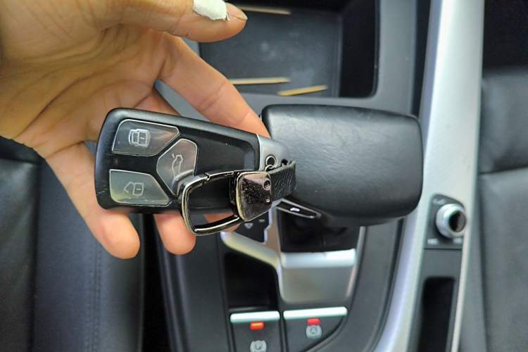Used Audi A5 2021 Sportback 40 TFSI Stylish and Elegant Model Vehicle Key
