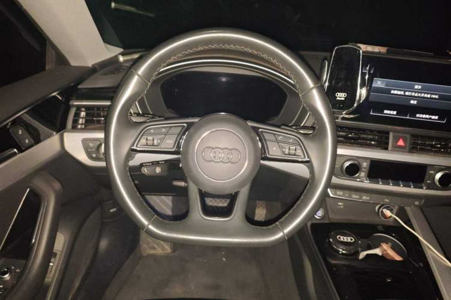 Used Audi A5 2022 Sportback 40 TFSI Stylish and Elegant Model Steering Wheel