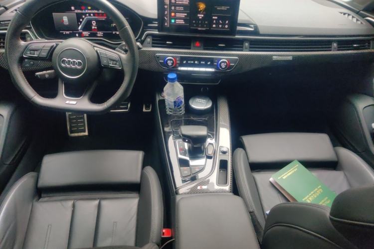 Used Audi A5 2022 Sportback 40 TFSI Fashionable and Dynamic Model Center Console