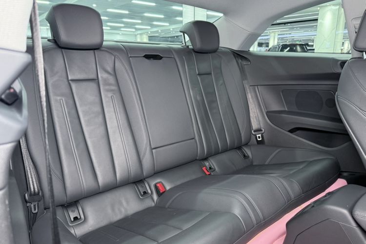 Used Audi A5 2022 Coupe 40 TFSI Fashion Dynamic Model Interior 4
