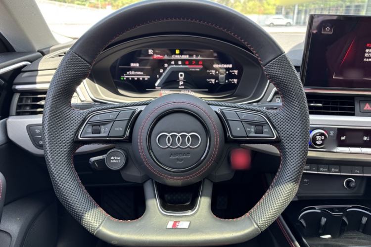 Used Audi A5 2022 Sportback 40 TFSI Fashionable and Dynamic Model Interior 5