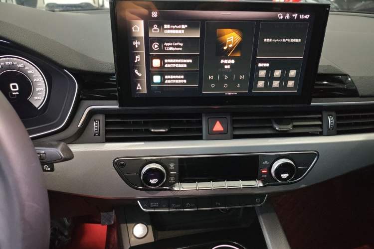 Used Audi A5 2022 Sportback 40 TFSI Fashionable and Dynamic Model Audio And AC Panel