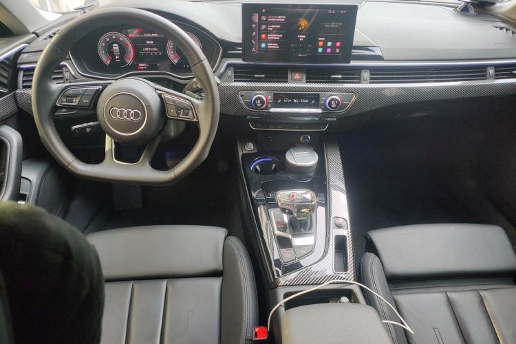 Used Audi A5 2022 Sportback 40 TFSI Fashionable and Dynamic Model Center Console