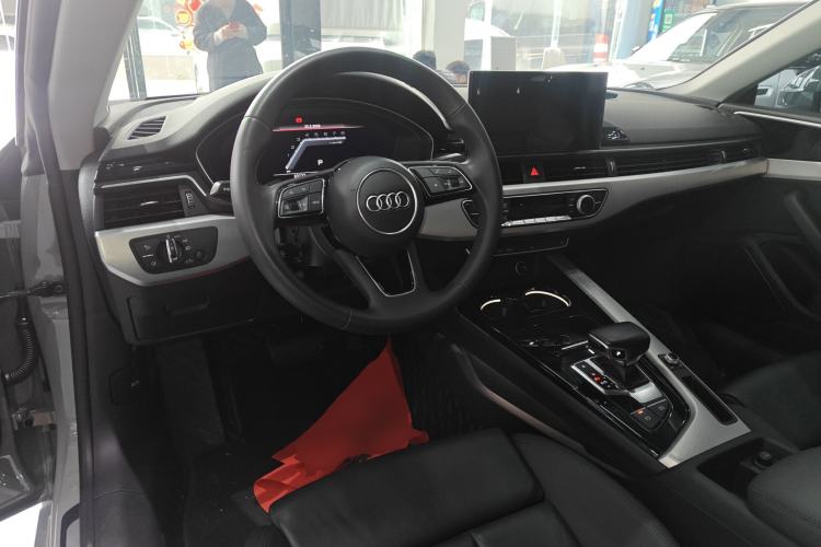 Used Audi A5 2022 Coupe 40 TFSI Fashion Dynamic Model Center Console