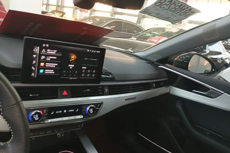 Used Audi A5 2022 Sportback 45 TFSI quattro Prestige Dynamic Edition Center Console