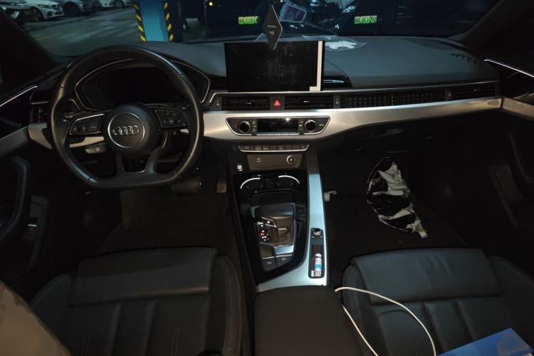 Used Audi A5 2022 Sportback 40 TFSI Stylish and Elegant Model Center Console