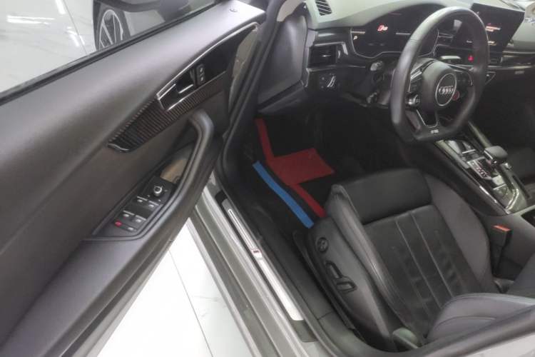 Used Audi A5 2022 Sportback 40 TFSI Stylish and Elegant Model Driver Seat