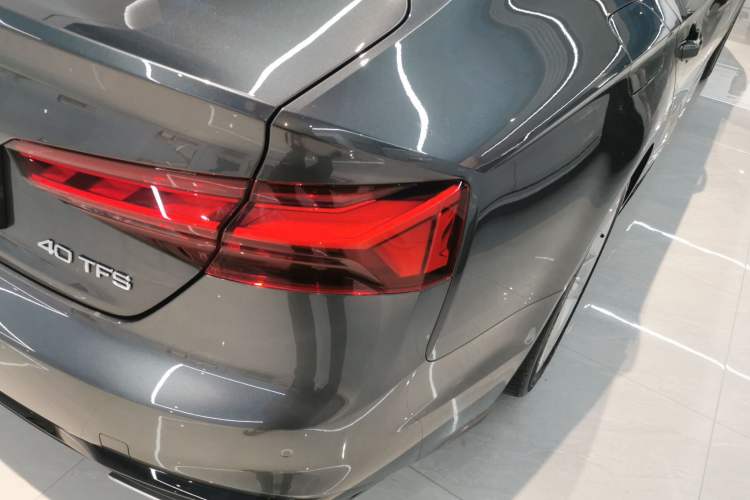 Used Audi A5 2022 Sportback 40 TFSI Fashionable and Dynamic Model Exterior 6