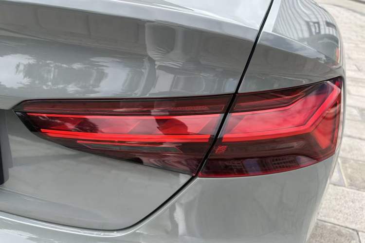 Used Audi A5 2022 Sportback 40 TFSI quattro Luxury Dynamic Model Exterior 9