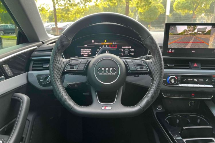 Used Audi A5 2022 Coupe 40 TFSI Fashion Dynamic Model Interior 10