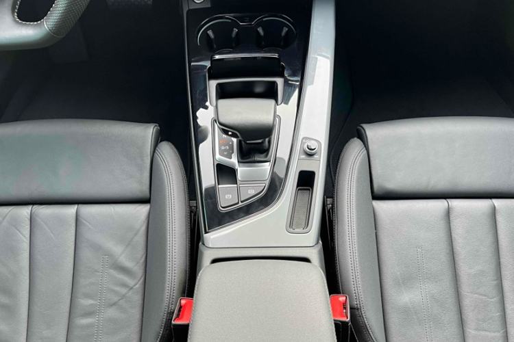 Used Audi A5 2022 Coupe 40 TFSI Fashion Dynamic Model Interior 3