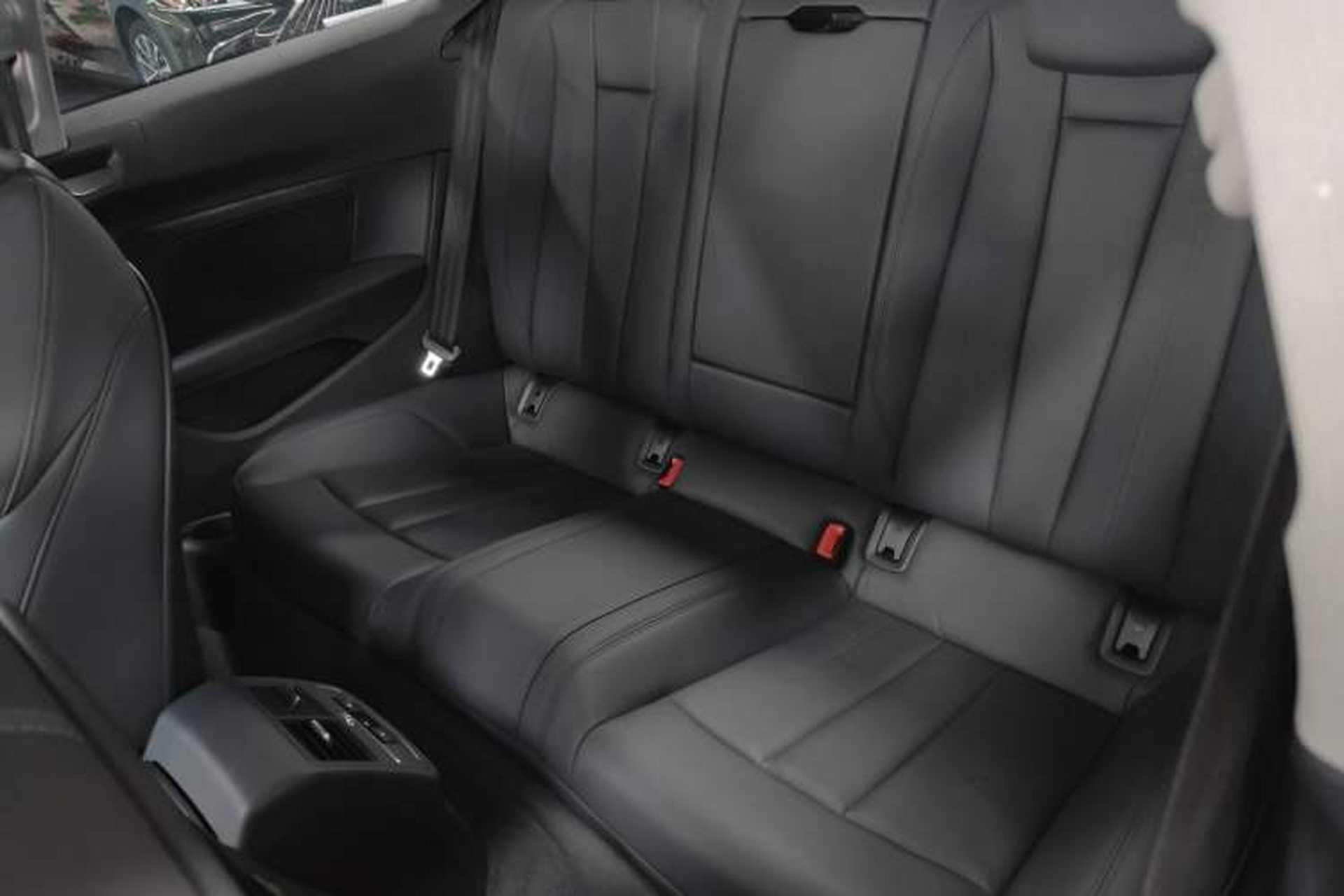 Used Audi A5 2022 Coupe 40 TFSI Fashion Dynamic Model Interior 4