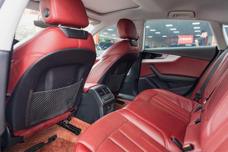 Used Audi A5 2022 Sportback 40 TFSI Fashionable and Dynamic Model Interior 5